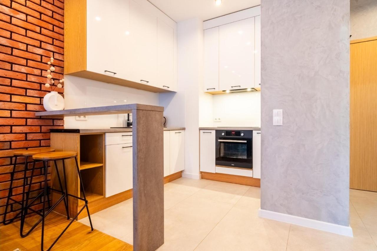 Apartamentysnu, Wola Premium III Z Parkingiem Warsaw Luaran gambar