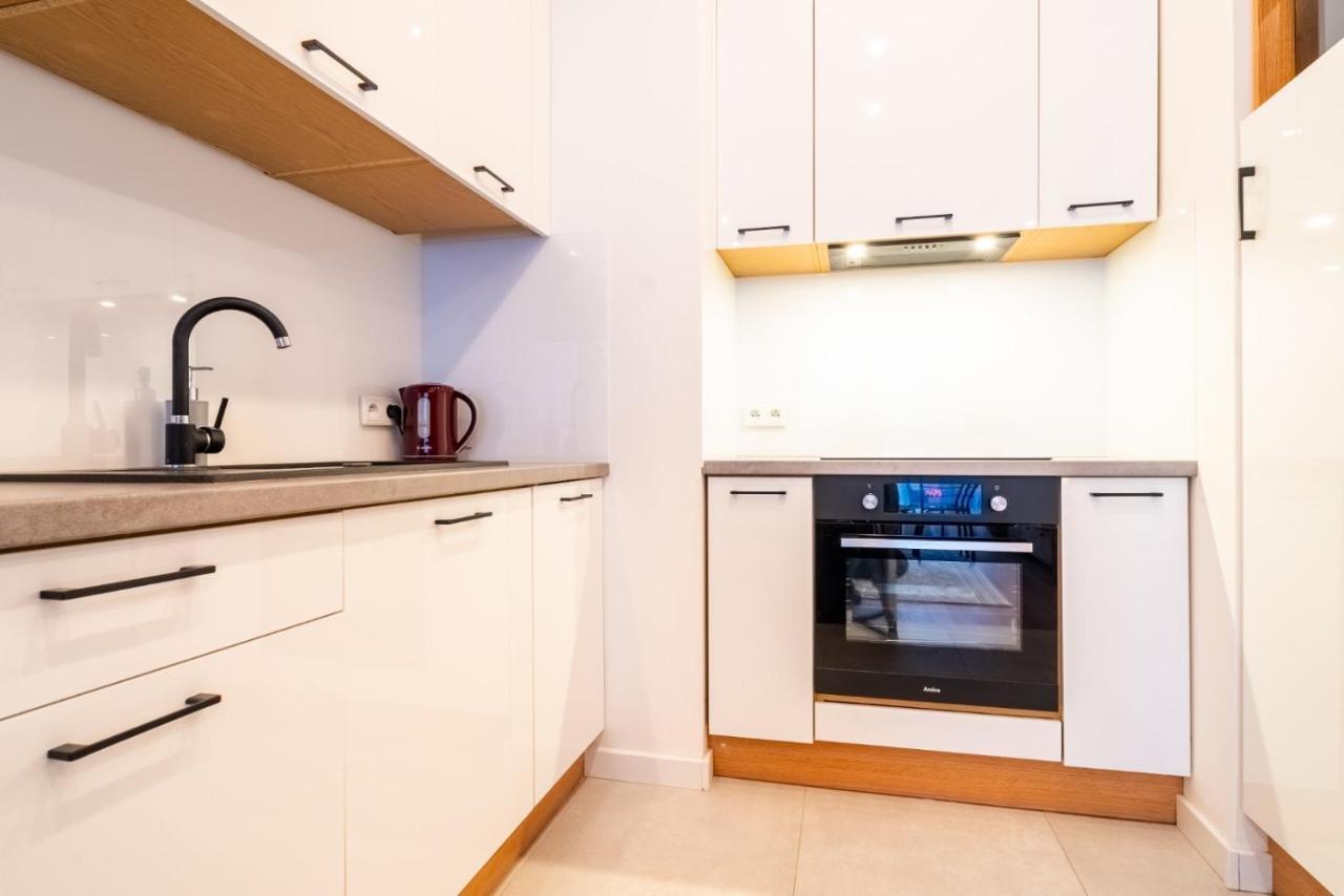 Apartamentysnu, Wola Premium III Z Parkingiem Warsaw Luaran gambar